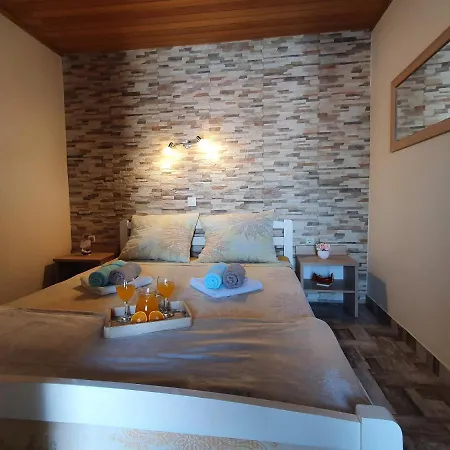 Daria & Jure شقة *