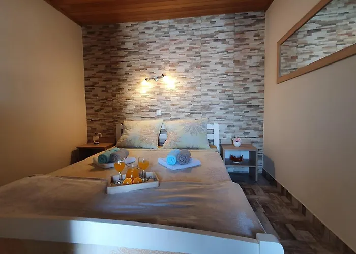 Daria & Jure Appartement *